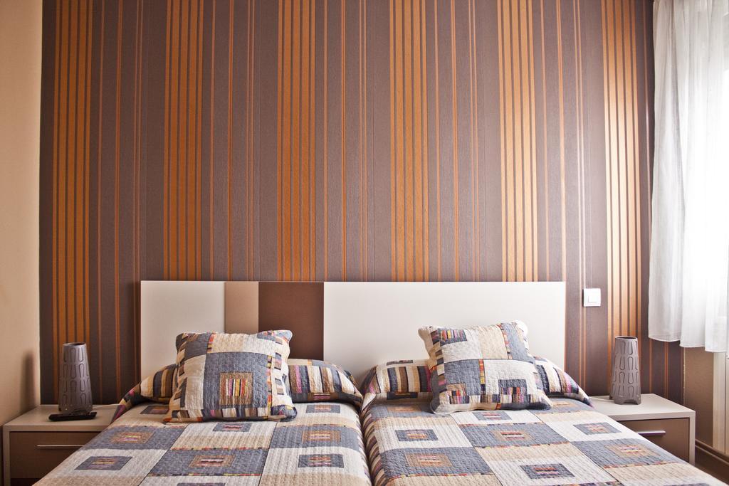 Pr Plaza De Galicia Hotell Santiago de Compostela Exteriör bild